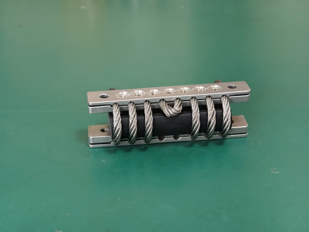 Anpassbarer GX-60A(N) Drahtseil-Vibrationsisolator mit guter Thermoschockbeständigkeit und Ganzmetallstruktur für stabilen Betrieb